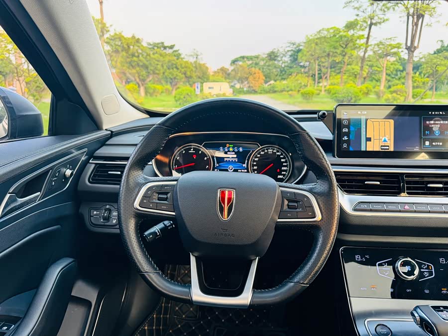 Hongqi H5 2022 Classic 1.8T Auto Intelligent Connected Edition - zdjęcie 14
