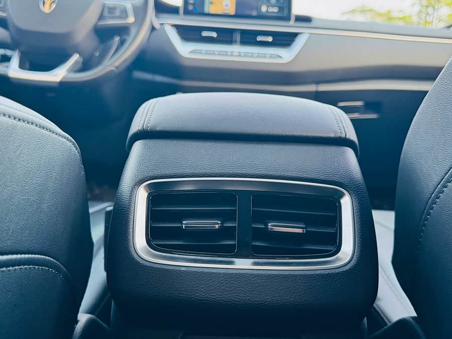 Hongqi H5 2022 Classic 1.8T Auto Intelligent Connected Edition - zdjęcie 15