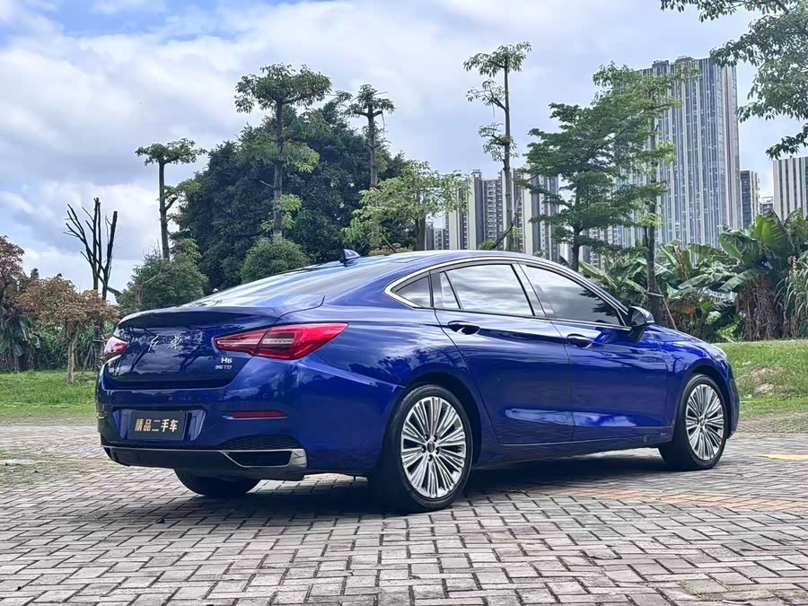 Hongqi H5 2022 Classic 1.8T Auto Intelligent Connected Edition - zdjęcie 6