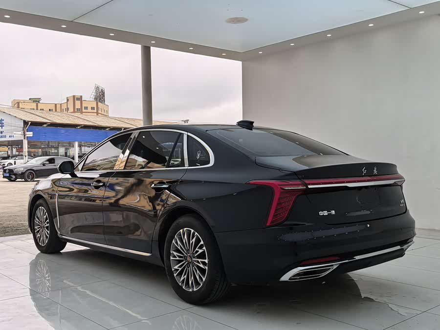 Hongqi H5 2024 1.5T DCT Intelligent Flag Rhythm - zdjęcie 15