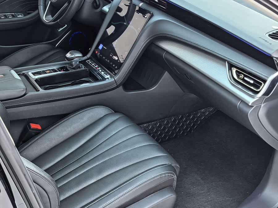 Hongqi H5 2024 1.5T DCT Intelligent Flag Rhythm - zdjęcie 18