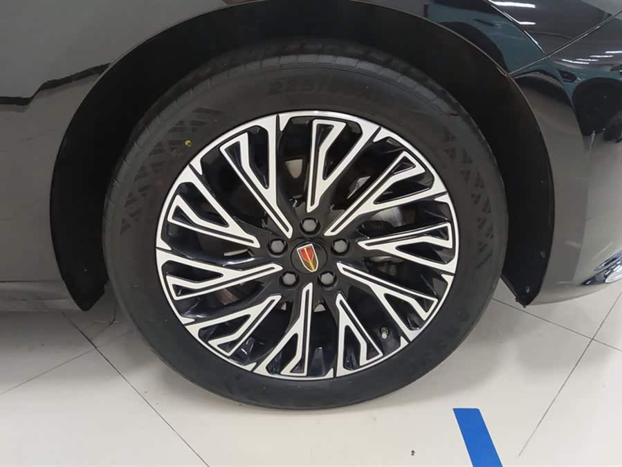 Hongqi H5 2024 2.0T Auto Intelligent Connectivity Flagship - zdjęcie 6