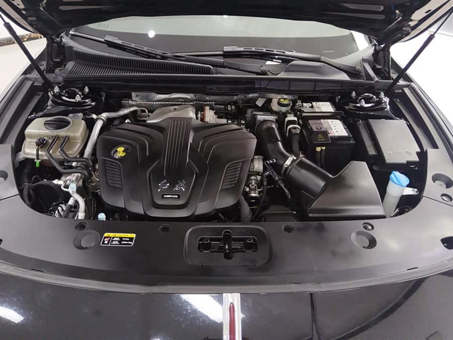 Hongqi H5 2024 2.0T Auto Intelligent Connectivity Flagship - zdjęcie 10