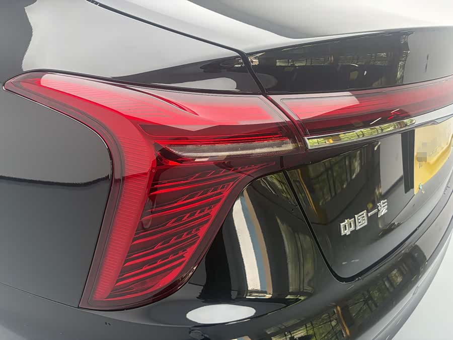 Hongqi H5 2025 1.5T DCT Qiyun Edition - zdjęcie 11
