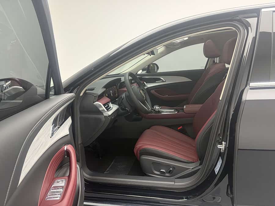 Hongqi H5 2025 1.5T DCT Qiyun Edition - zdjęcie 12