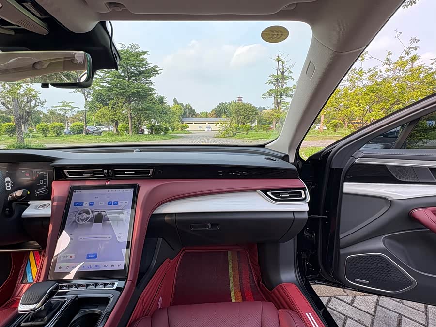 Hongqi H5 2025 1.5T DCT Qiyun Edition - zdjęcie 12