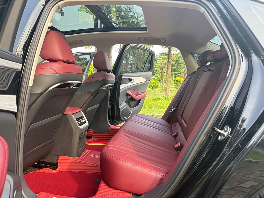 Hongqi H5 2025 1.5T DCT Qiyun Edition - zdjęcie 7