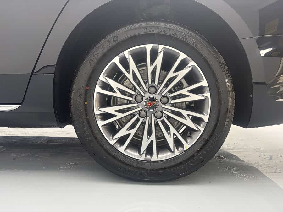 Hongqi H5 2025 1.5T DCT Qiyun Edition - zdjęcie 9