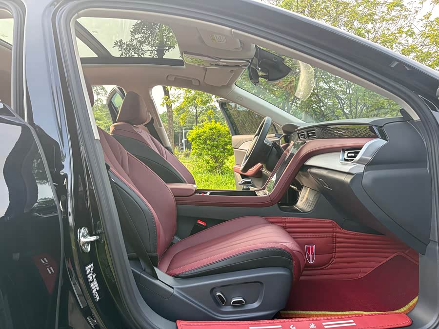 Hongqi H5 2025 1.5T DCT Qiyun Edition - zdjęcie 9