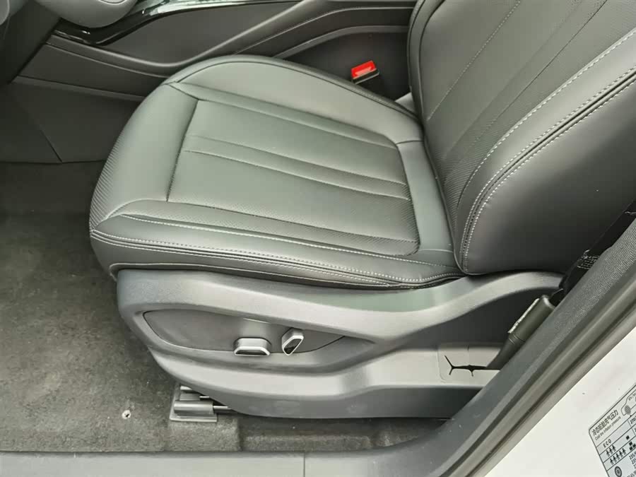 Hongqi HS3 2023 1.5T Two-Wheel Drive Shànwéi Edition - zdjęcie 20
