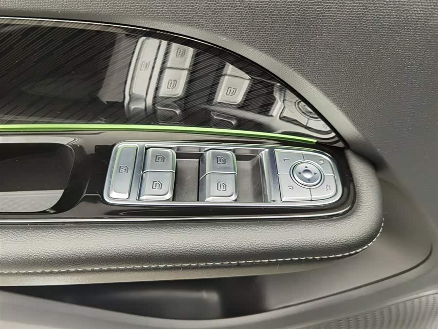 Hongqi HS3 2023 1.5T Two-Wheel Drive Shànwéi Edition - zdjęcie 9