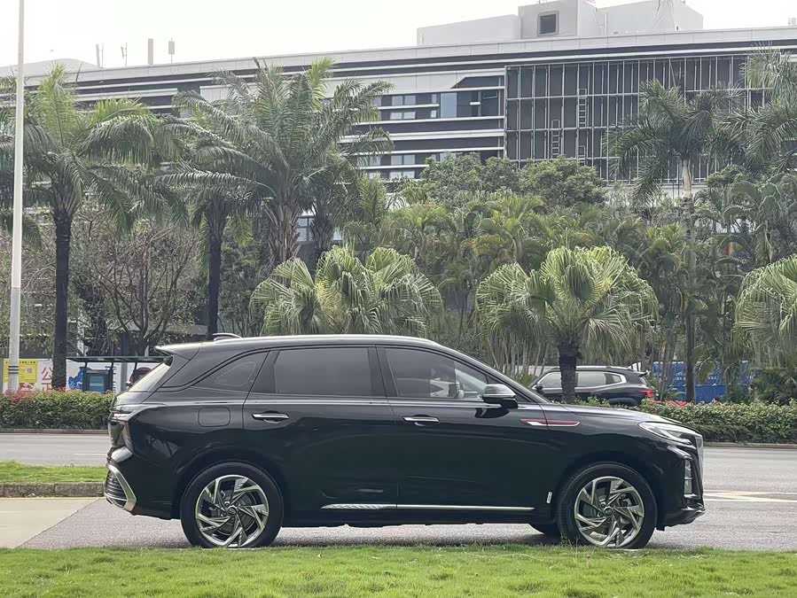 Hongqi HS3 2024 2.0T 可为 - zdjęcie 6