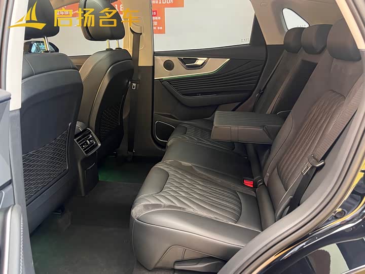 Hongqi HS5 2023 2.0T 4WD Qiling Pro - zdjęcie 16