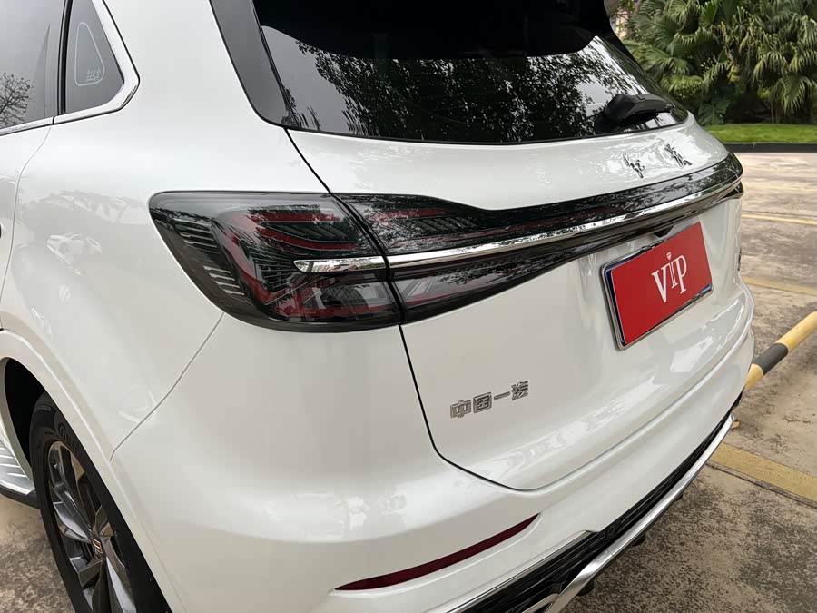 Hongqi HS5 2023 2.0T Flagship Pro - zdjęcie 10