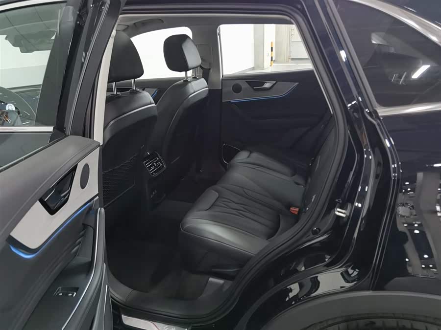 Hongqi HS5 2025 2.0T 2WD Xuan Ying - zdjęcie 15