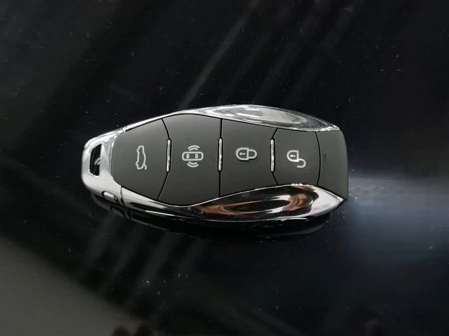 Hongqi HS5 2025 2.0T 2WD Xuan Ying - zdjęcie 19