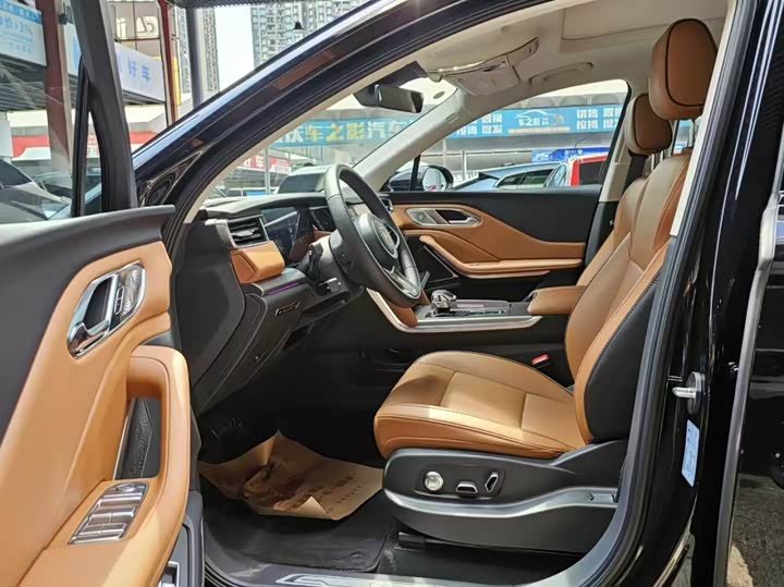 Hongqi HS7 2.0T PHEV 4WD 200 Million Units Commemorative Edition 6 Seats - zdjęcie 13