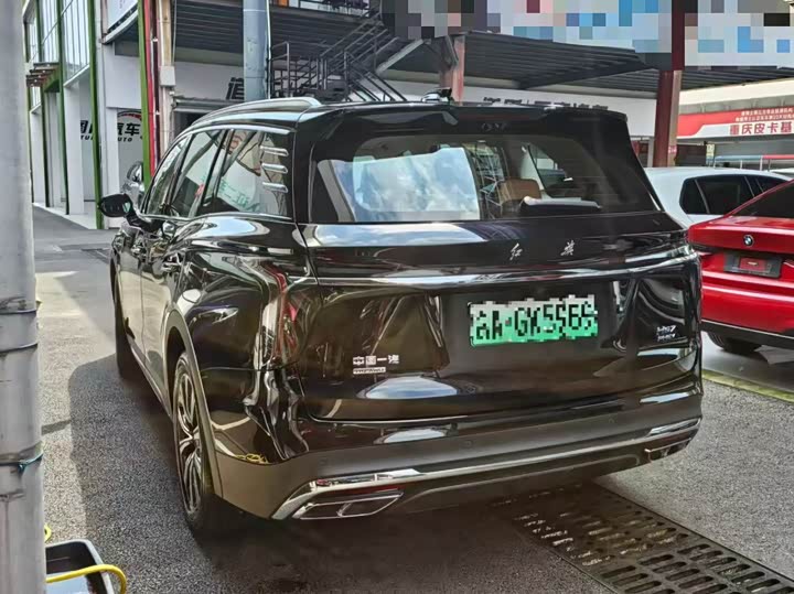 Hongqi HS7 2.0T PHEV 4WD 200 Million Units Commemorative Edition 6 Seats - zdjęcie 18