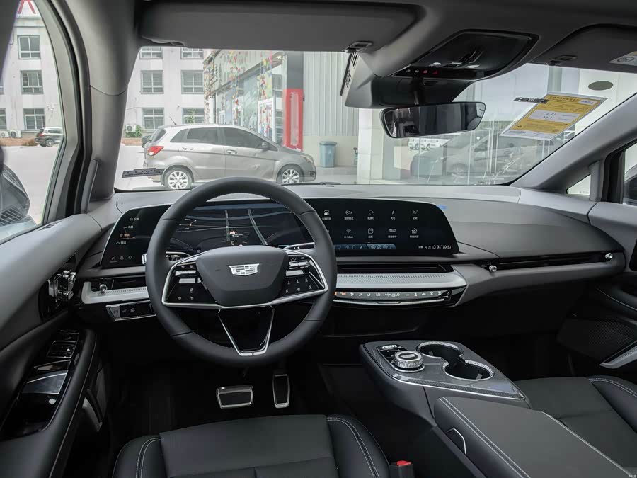 IQ AoGe 2024 4WD Long Range - zdjęcie 8
