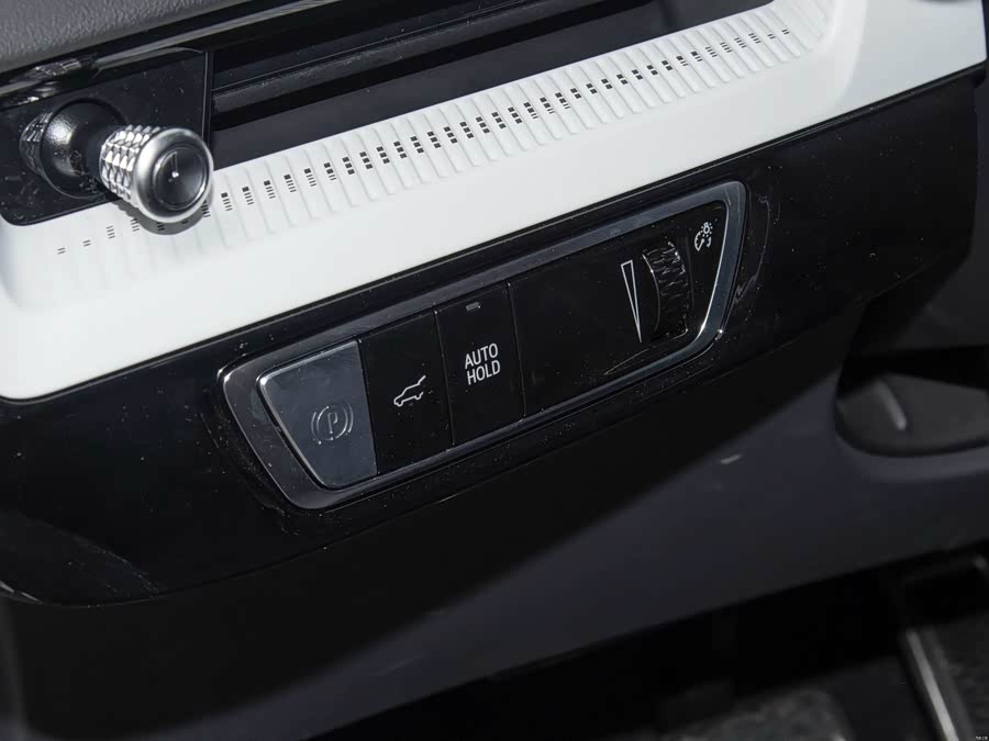 IQ AoGe 2024 4WD Long Range - zdjęcie 10
