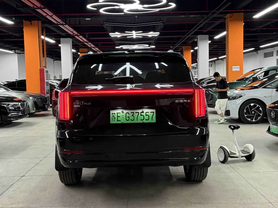 Jietu Shanhai L7 PLUS 2026 121km Luxury 7-seater - zdjęcie 5