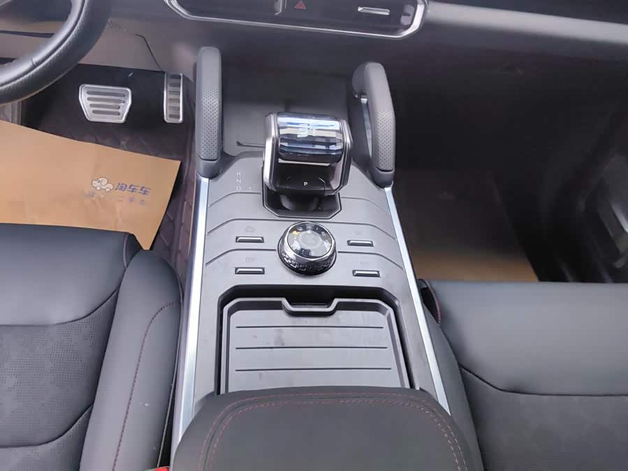 Jietu Traveler 2023 2.0T 4WD Conquer PRO - zdjęcie 16