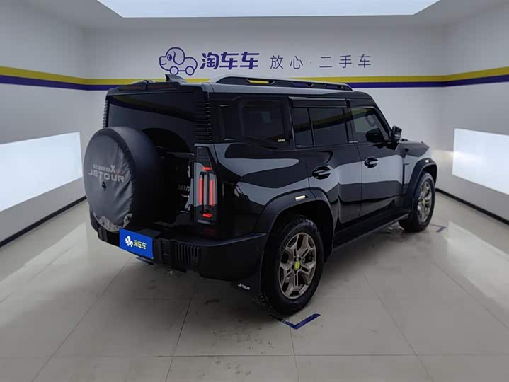 Jietu Traveler 2023 2.0T 4WD Conquer PRO - zdjęcie 19