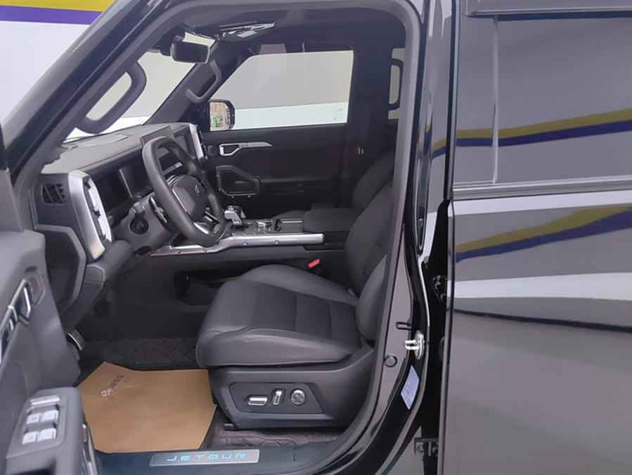 Jietu Traveler 2023 2.0T 4WD Conquer PRO - zdjęcie 9