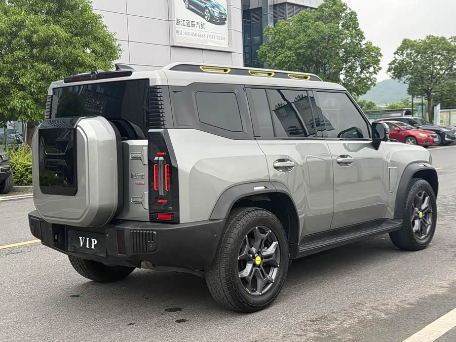 Jietu Traveler 2023 2.0T Four-Wheel Drive Crossing PRO+ - zdjęcie 12