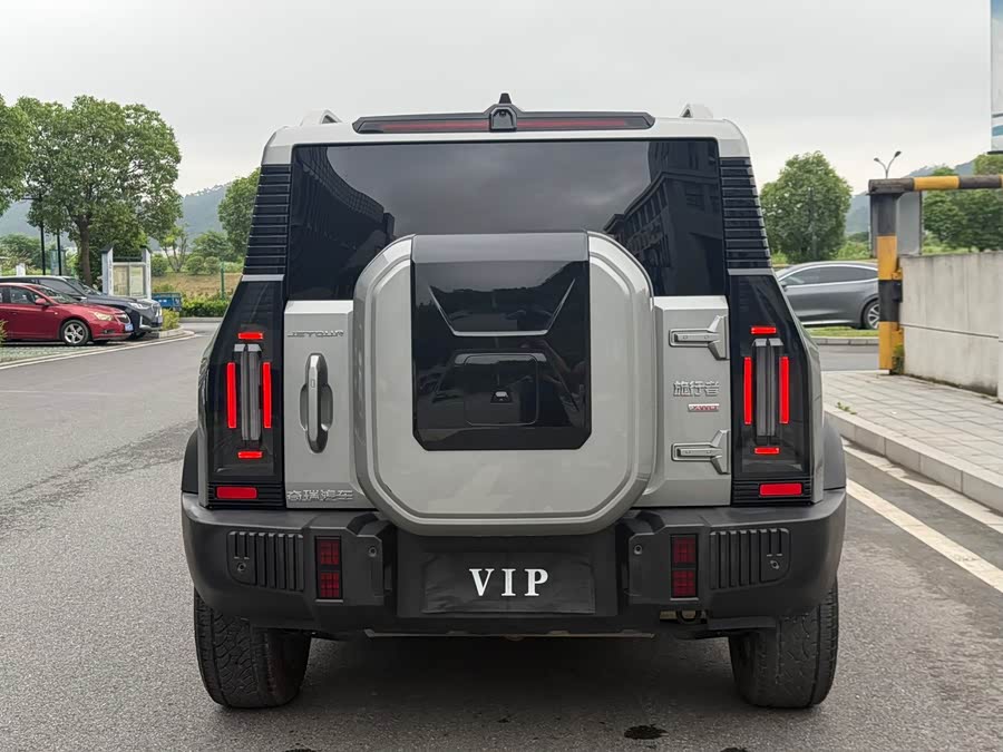 Jietu Traveler 2023 2.0T Four-Wheel Drive Crossing PRO+ - zdjęcie 13