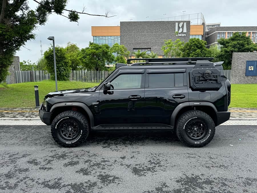 Jietu Traveler 2023 2.0T Four-Wheel Drive Crossing PRO+ - zdjęcie 3