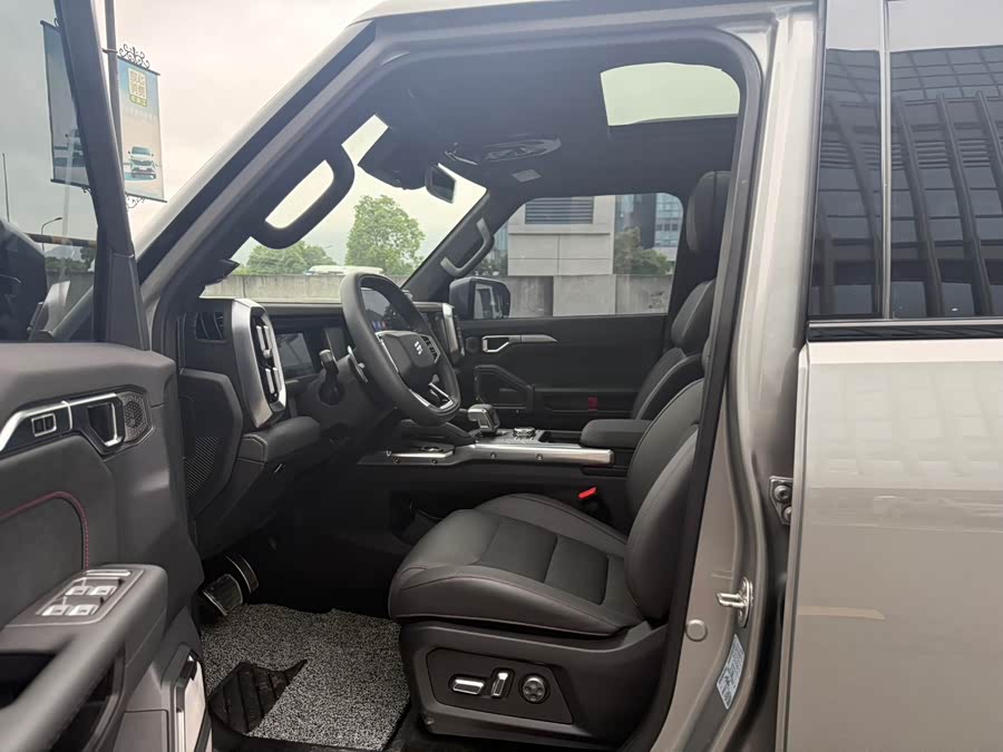 Jietu Traveler 2023 2.0T Four-Wheel Drive Crossing PRO+ - zdjęcie 6