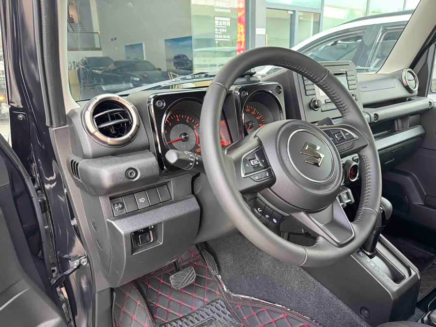 Jimny 2025 1.3L Auto - zdjęcie 11
