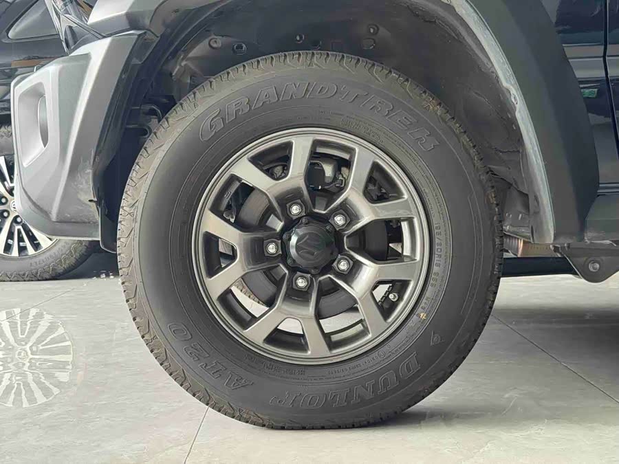 Jimny 2025 1.3L Auto - zdjęcie 16