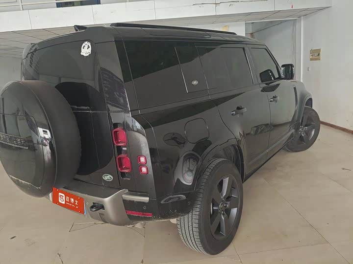 Land Rover Defender 2024 110 3.0T P400 X-DYNAMIC HSE - zdjęcie 12