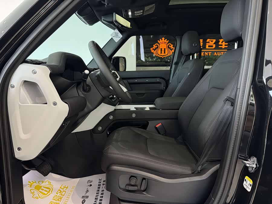 Land Rover Defender 2025 110 3.0T P400 X-Dynamic SE - zdjęcie 7
