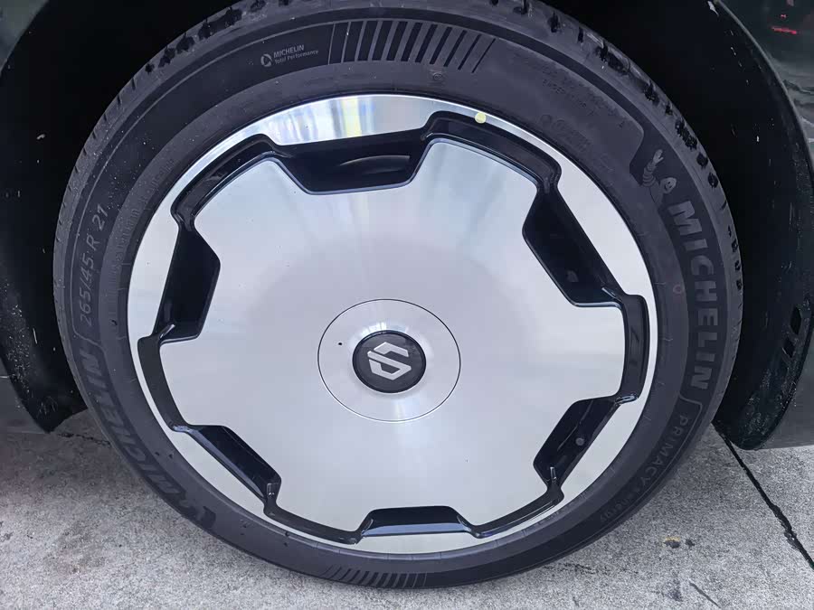 Leap D19 2026 500 Extended Range Smart Prestige 6-Seater - zdjęcie 8