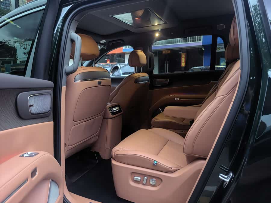 Leap D19 2026 500 Extended Range Smart Prestige 6-Seater - zdjęcie 4