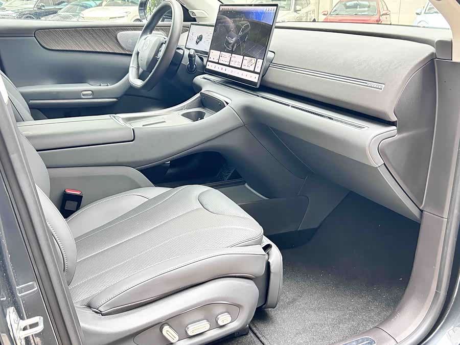 Leapmotor C11 2026 EV 640 Laser Radar Smart Prestige - zdjęcie 16