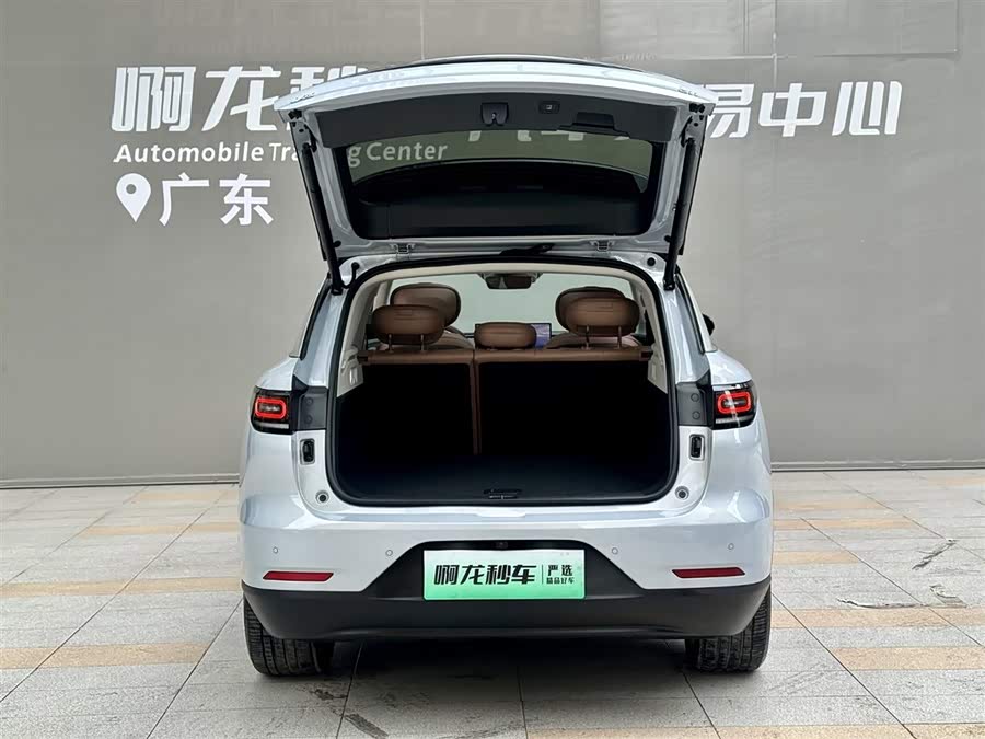 Leapmotor C11 2026 EV 640 Laser Radar Smart Prestige - zdjęcie 18