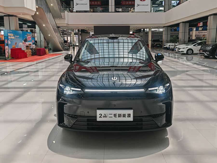 Leapmotor C16 2026 2WD Extended Range 280 Lidar Smart Prestige 6-Seater - zdjęcie 2
