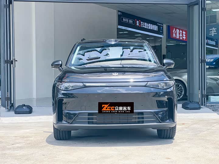 Leapmotor C16 2026 2WD Extended Range 280 Lidar Smart Prestige 6-Seater - zdjęcie 16