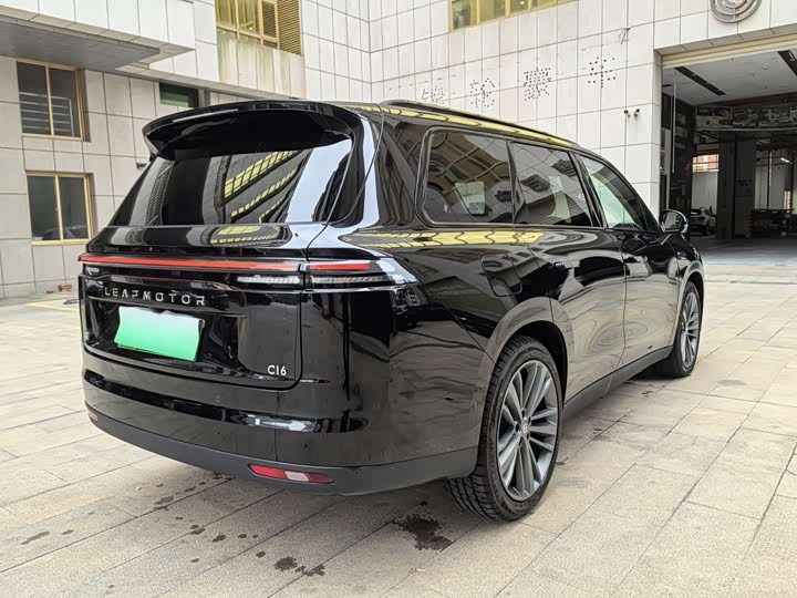 Leapmotor C16 2026 2WD Extended Range 280 Lidar Smart Prestige 6-Seater - zdjęcie 20