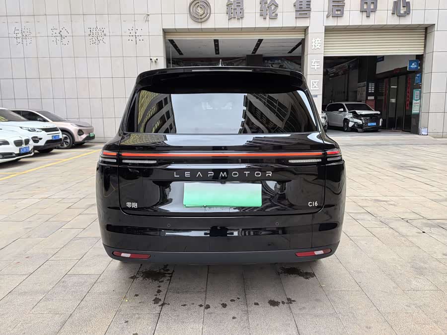 Leapmotor C16 2026 2WD Extended Range 280 Lidar Smart Prestige 6-Seater - zdjęcie 4