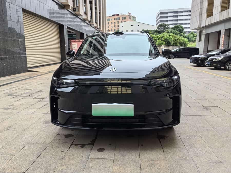 Leapmotor C16 2026 2WD Extended Range 280 Lidar Smart Prestige 6-Seater - zdjęcie 8