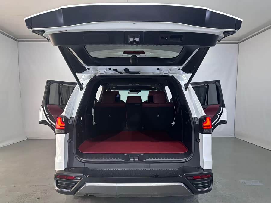 Lexus LX 2022 600 Signature Middle East Edition - zdjęcie 20