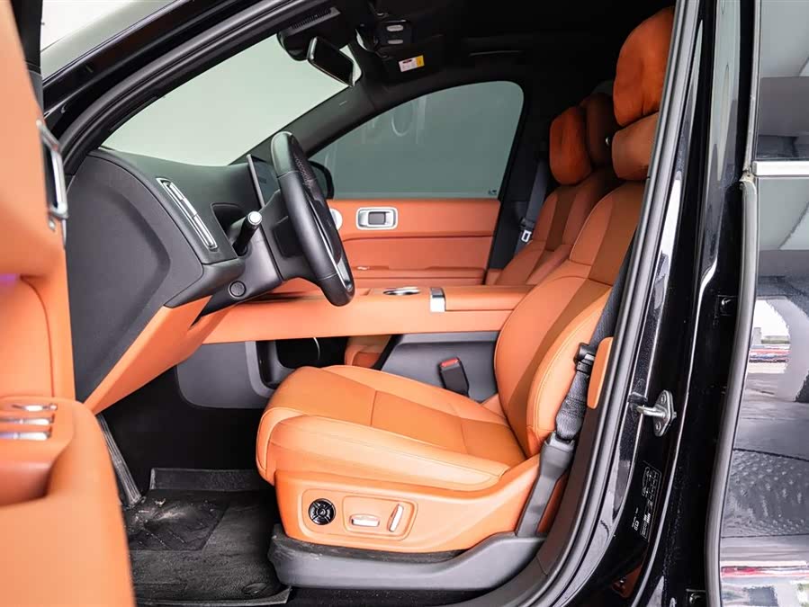 Li Auto L6 2024 Max - zdjęcie 10