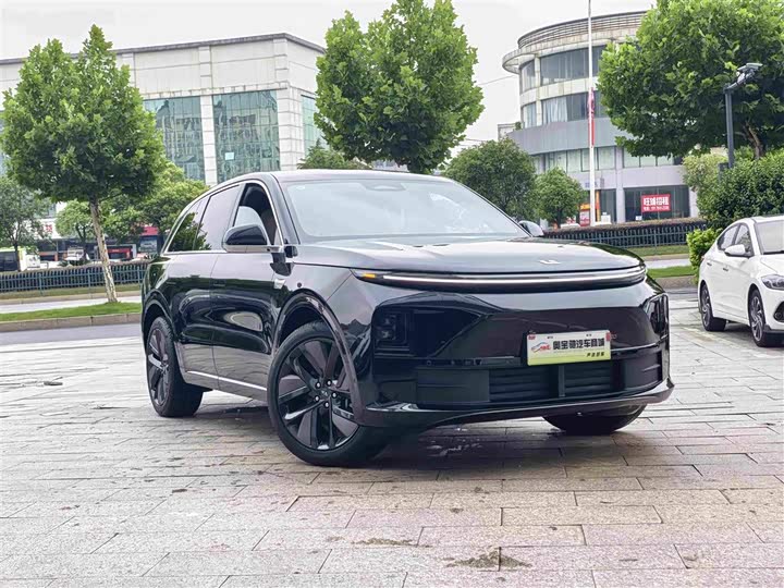 Li Auto L6 2024 Pro - zdjęcie 17