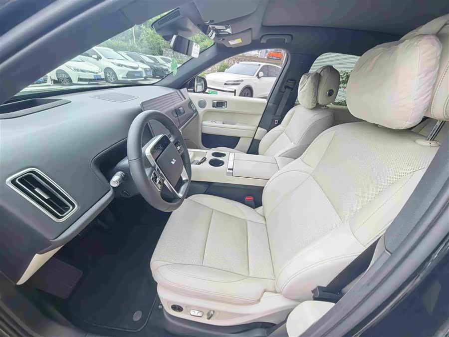 Li Auto L6 2024 Pro - zdjęcie 4