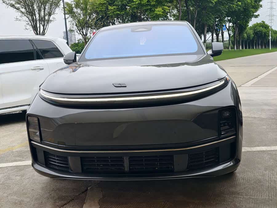 Li Auto L7 2023 Air - zdjęcie 2